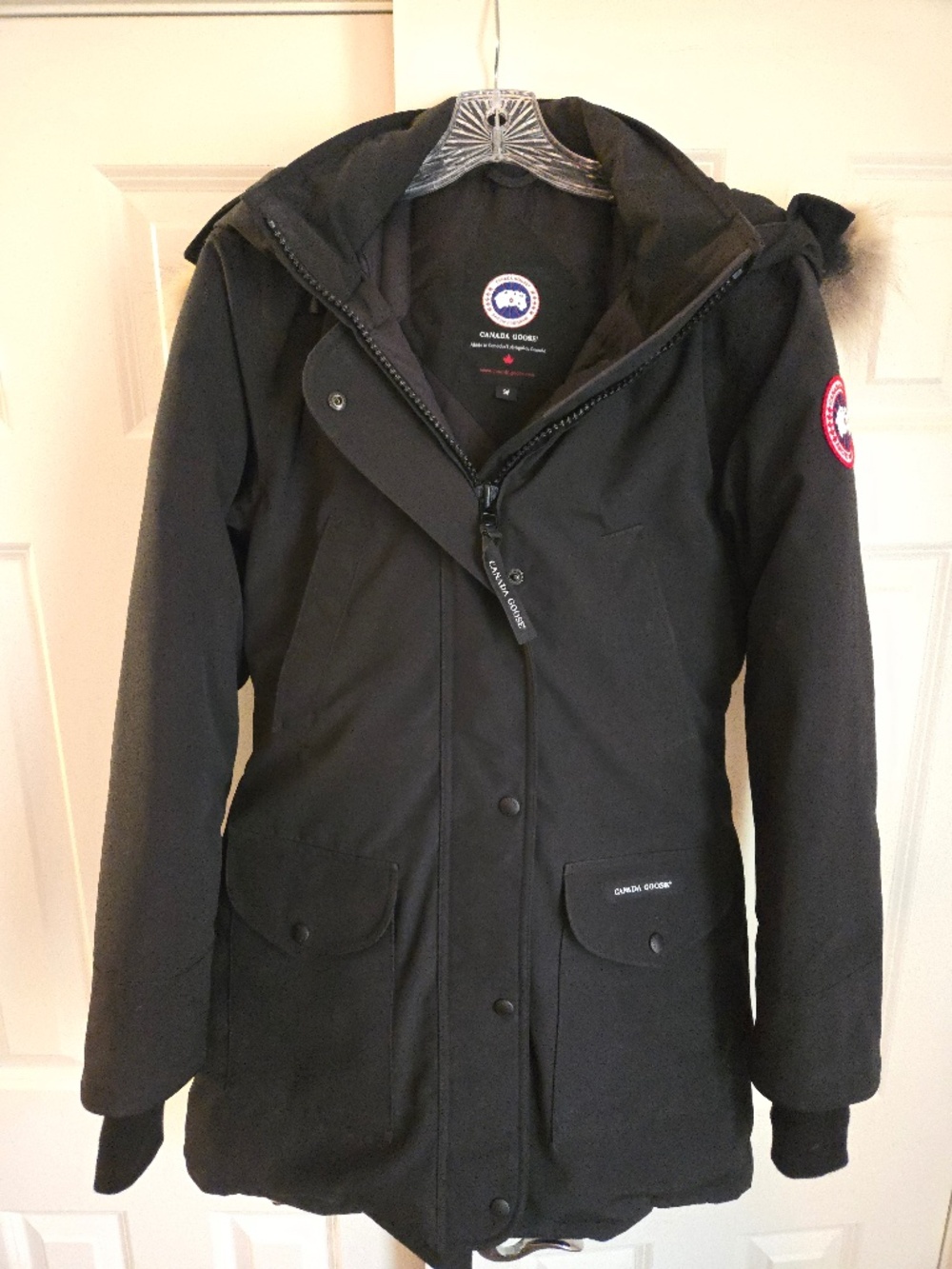 Black Canada Goose Trillium Parka, Small, Like New!